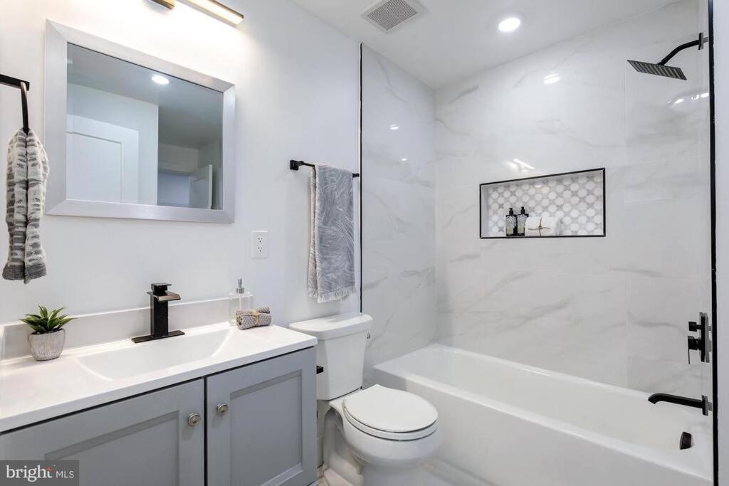 Brandnew Luxury Capitol Hill Apt! Near Free Trolly Washington Extérieur photo